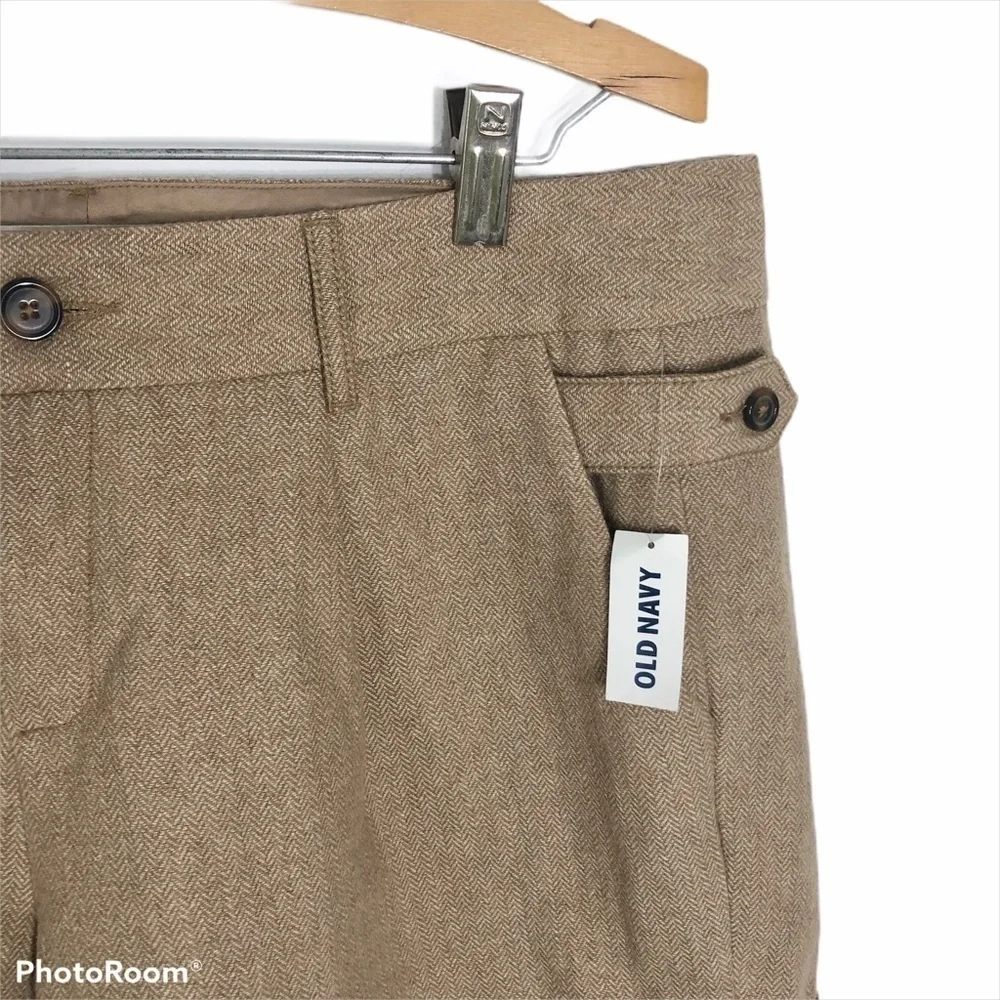 Old Navy Herringbone Print Shorts NWT 14 Tan Women
